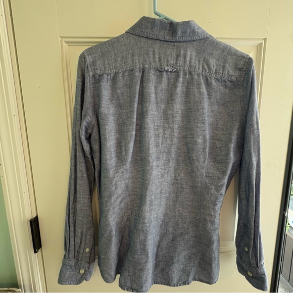 Banana Republic Chambray Shirt - Picture 3 of 4